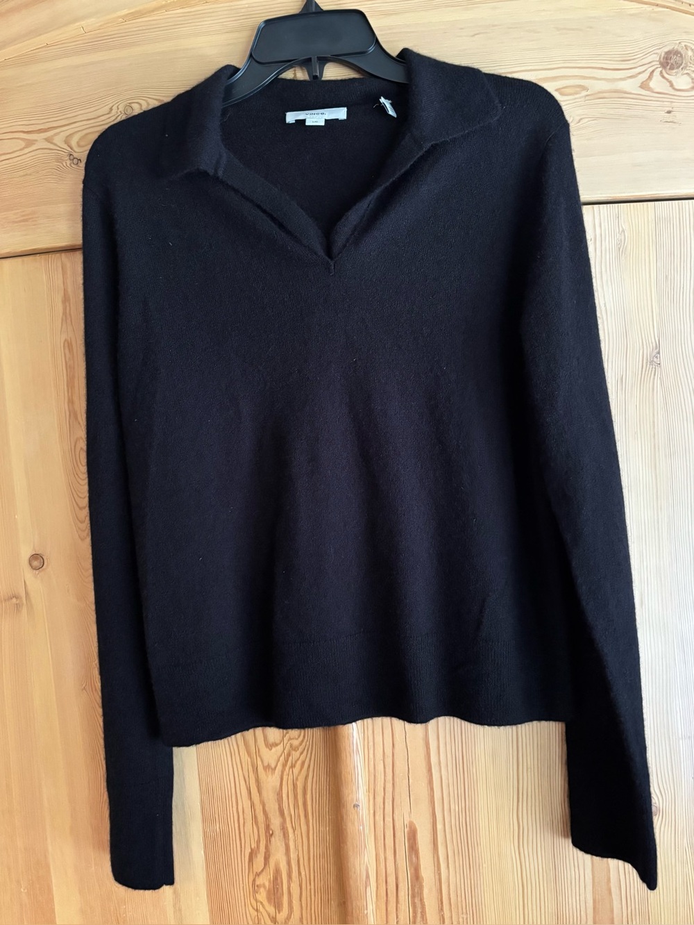 Vince Black V-Neck Collared Women's Sweater